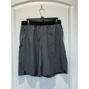NWT Adidas Training Shorts Gray Mens Size XS